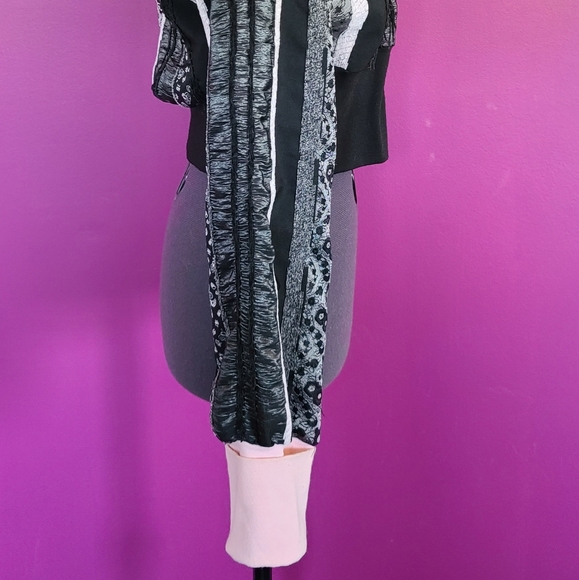 OOAK Pink & Black Lace Lolita crop Hoodie Jacket - Picture 4 of 12